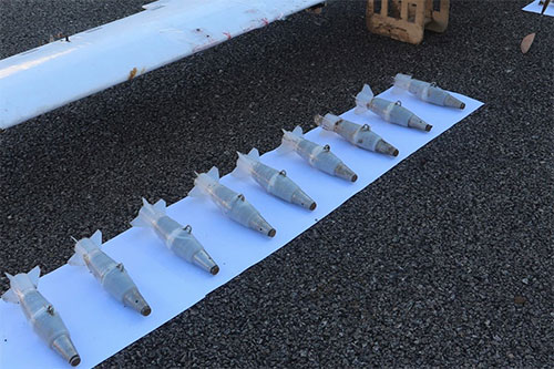Rusia exhibe los drones que atacaron sus bases rusas en Siria